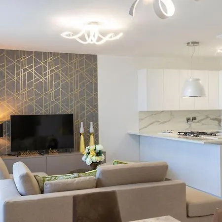 Seafront Deluxe Apt - Balcony Opposite The Harbour By 360 Estates * Pieta