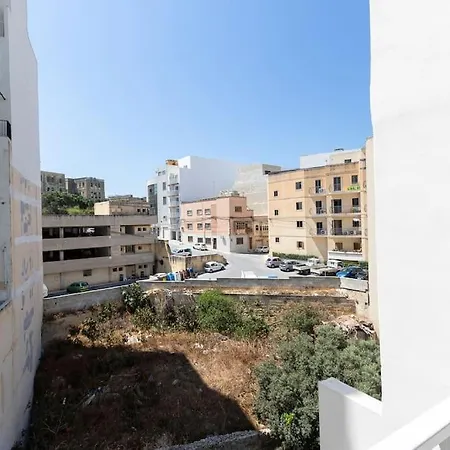 Apartment Seafront Deluxe Apt - Balcony Opposite The Harbour By 360 Estates Pieta