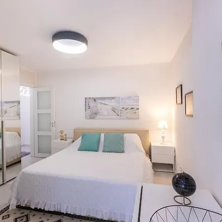 Seafront Deluxe Apt - Balcony Opposite The Harbour By 360 Estates Pieta