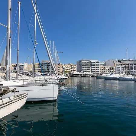 Seafront Deluxe Apt - Balcony Opposite The Harbour By 360 Estates Apartment Pieta