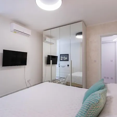 Seafront Deluxe Apt - Balcony Opposite The Harbour By 360 Estates * Pietà